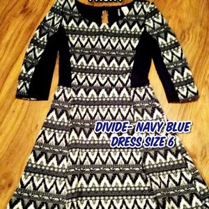 Divide mini dress by L&M